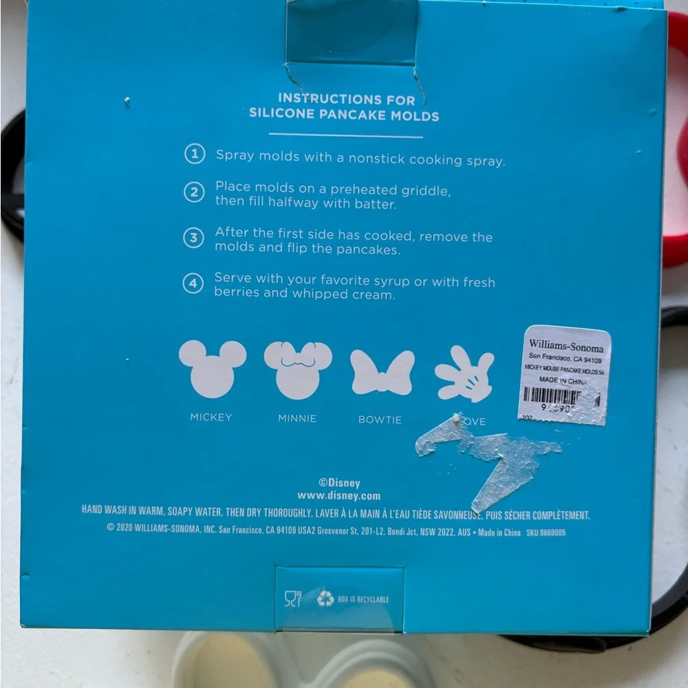 Williams Sonoma Blue Silicone Pancake Molds
